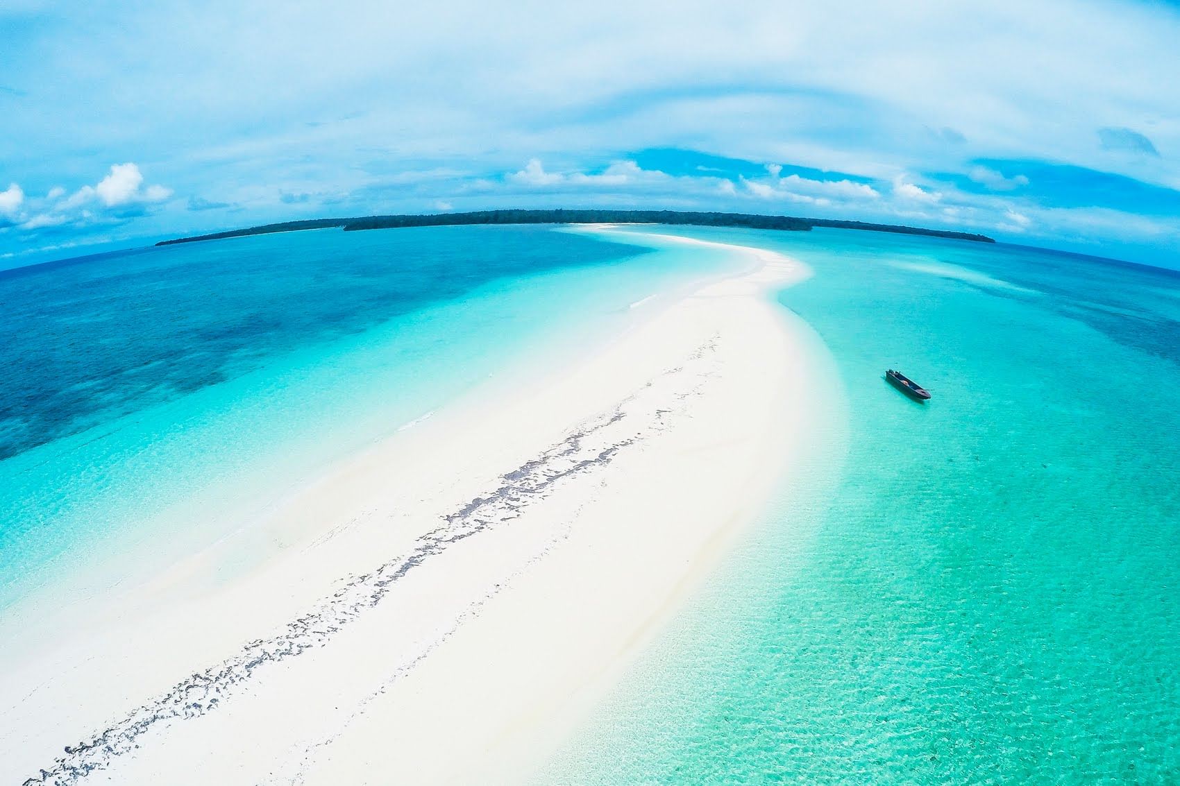 Eksplorasi Keindahan Alam di Pulau Tersembunyi Asia Tenggara