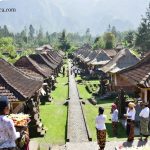 Tradisi Unik Desa Adat Indonesia